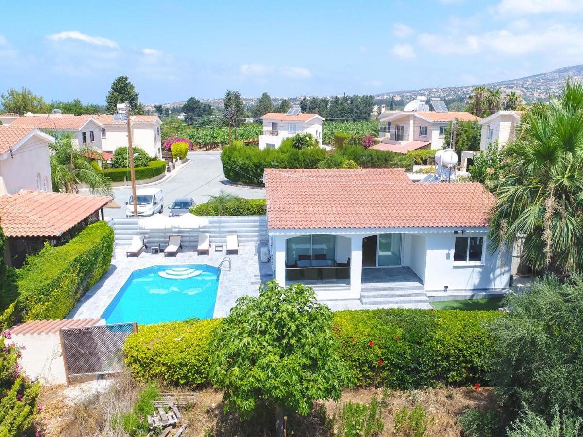 Bungalow Mikaella By Ezoria Villas Mercan Koyu Dış mekan fotoğraf