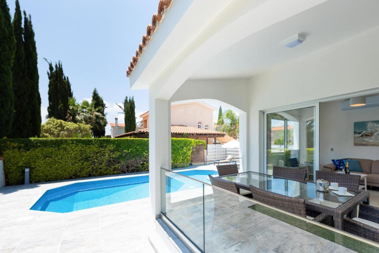 Bungalow Mikaella By Ezoria Villas Mercan Koyu Dış mekan fotoğraf