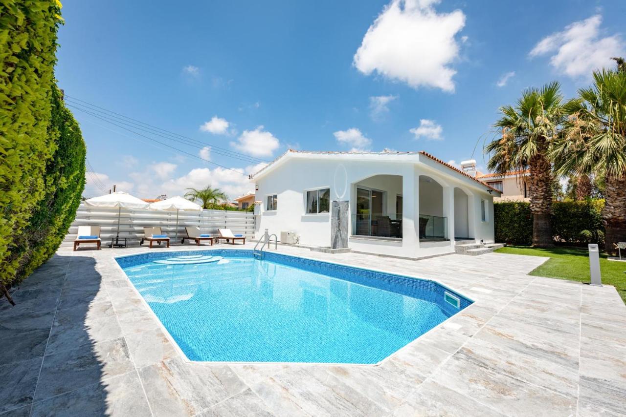 Bungalow Mikaella By Ezoria Villas Mercan Koyu Dış mekan fotoğraf