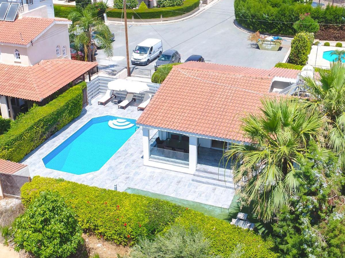 Bungalow Mikaella By Ezoria Villas Mercan Koyu Dış mekan fotoğraf